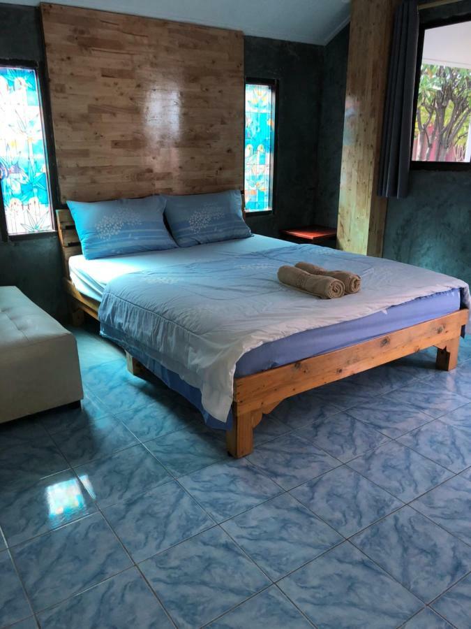 Poopreaw Koh Larn Apartment Екстериор снимка