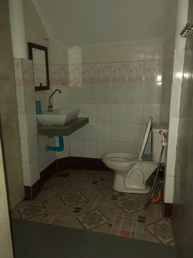 Poopreaw Koh Larn Apartment Екстериор снимка